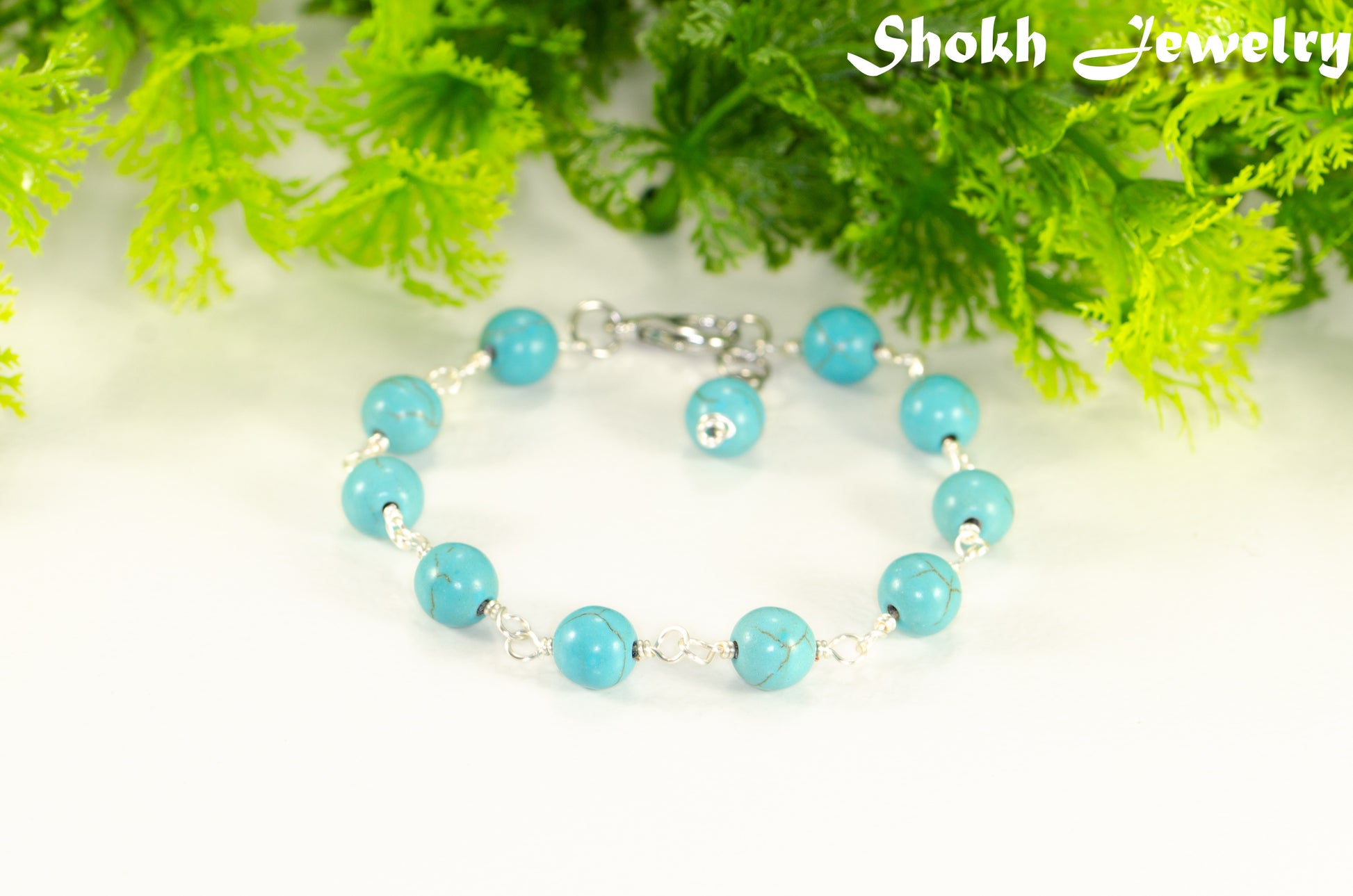 8mm Turquoise Howlite Link Bracelet for women.